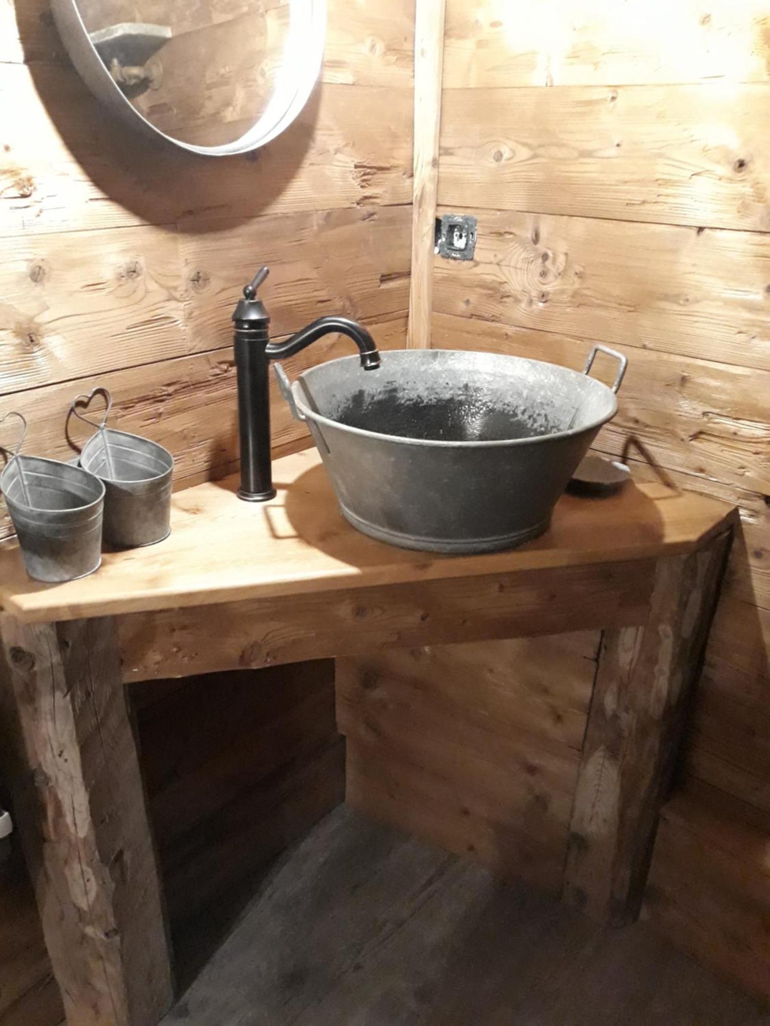 L'Entre 2 Cols Bed & Breakfast Saint-Martin-sur-le-Chambre Dış mekan fotoğraf